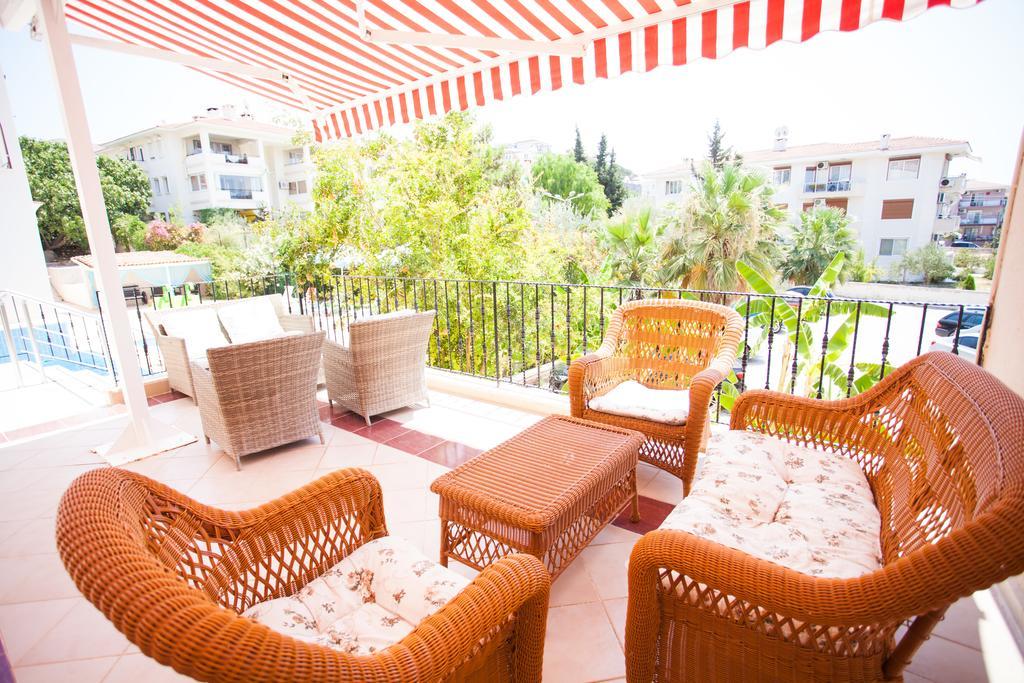 Yalcinkaya Apart Hotel Çeşme Eksteriør billede