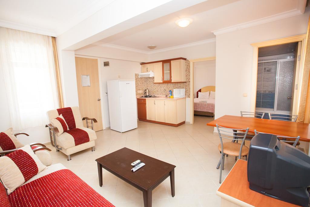 Yalcinkaya Apart Hotel Çeşme Eksteriør billede