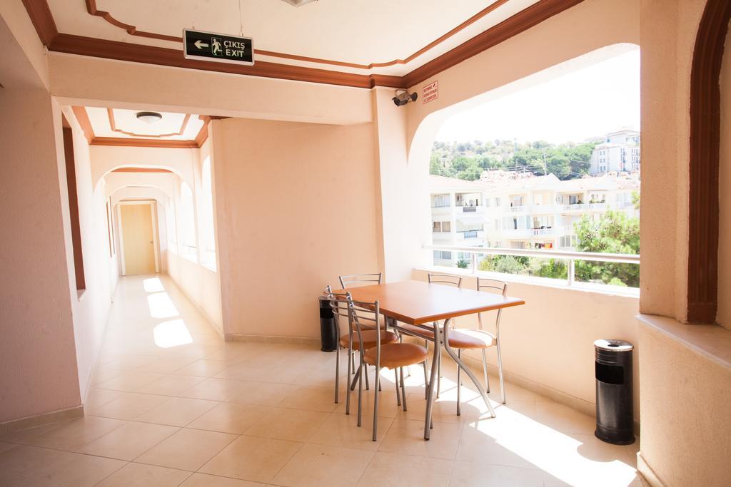 Yalcinkaya Apart Hotel Çeşme Eksteriør billede