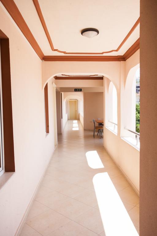 Yalcinkaya Apart Hotel Çeşme Eksteriør billede